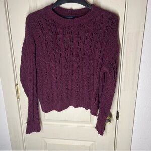 AMERICAN EAGLE Knit Sweater